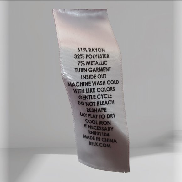 New Directions Sweater Tunic Blouse - Bell Sleeves - Red Sparkle Knit - Size L - Picture 3 of 9